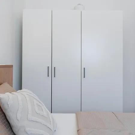 Quercus Apartment