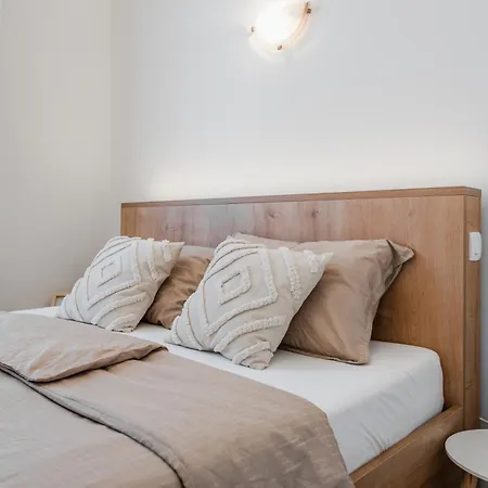Quercus Apartment *