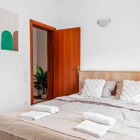 Quercus Apartment *