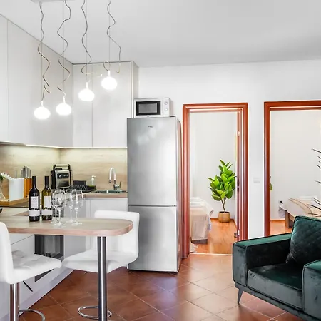 Quercus Apartment