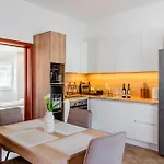 Quercus Apartament *