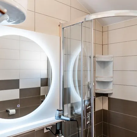 Apartman Quercus Vir