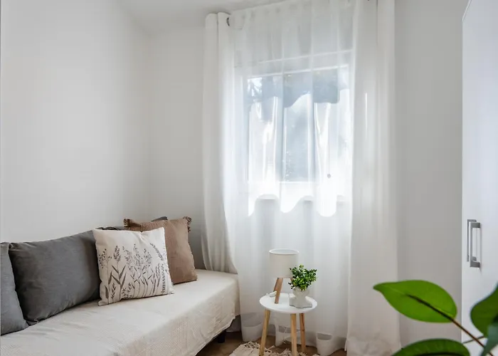 Apartament Quercus *