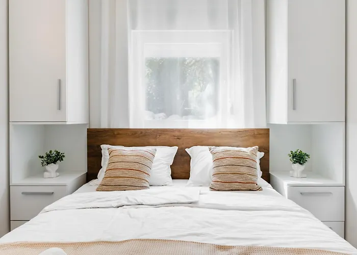 Apartament Quercus *